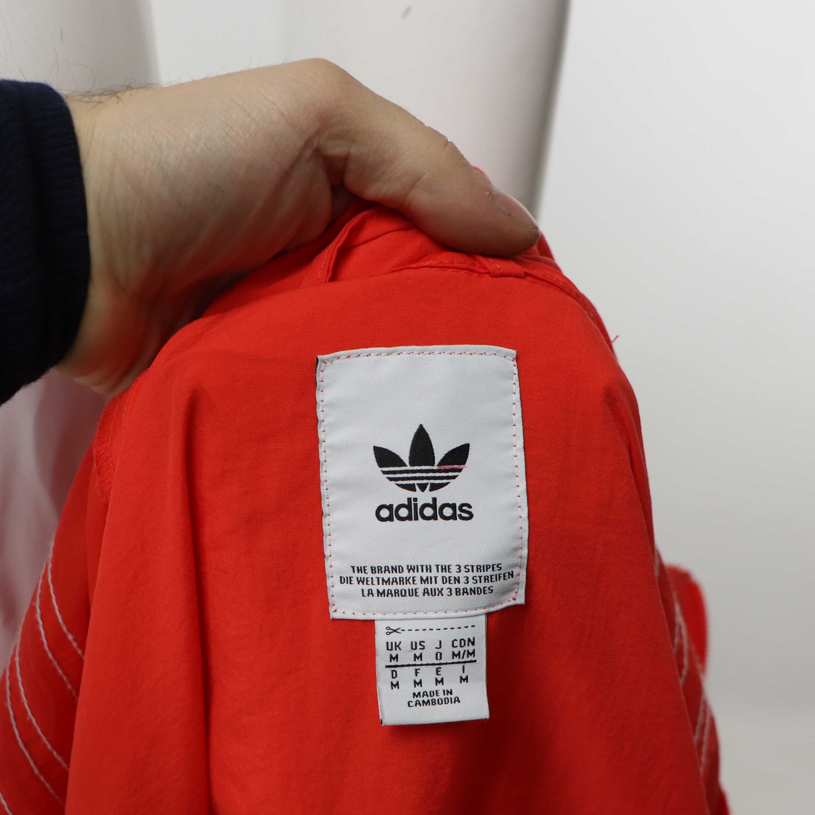 Чоловіча   Вітровка Adidas Originals оригінал [ M-L ]