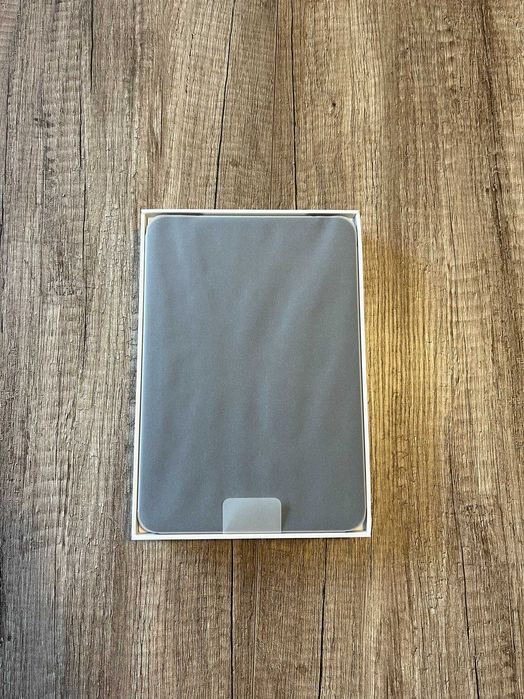 iPad mini 7 (A17 Pro) 128GB Cinzento — Novo, nunca usado