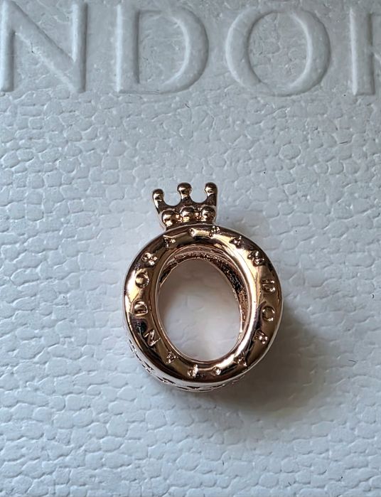 Charms Pandora korona