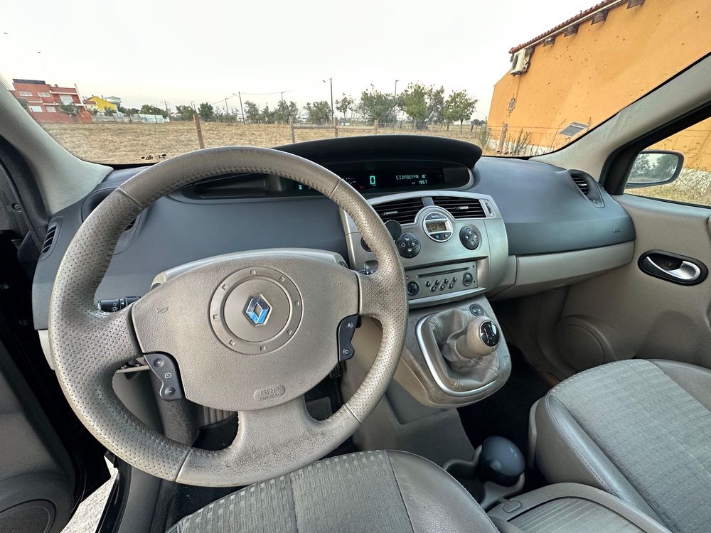Renault Scénic 1.5 DCI