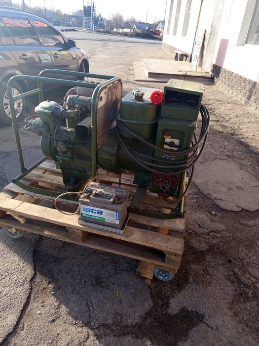 Продам 3-х фазний генератор, повністю в робочому стані.