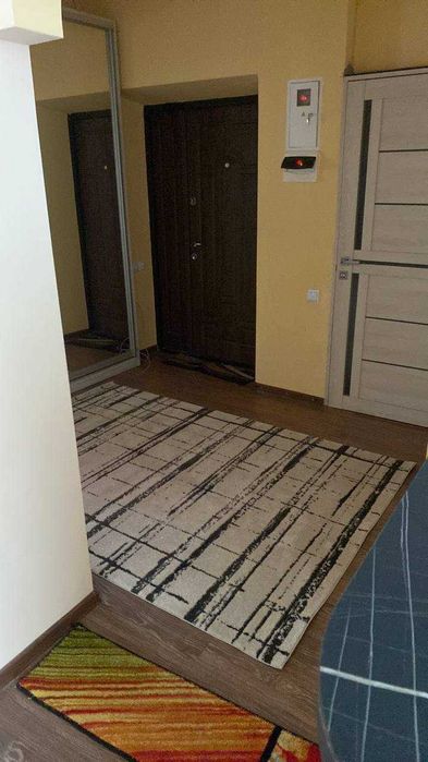 Продається 3-кімнатна квартира по вул Пілотська – зручний  район