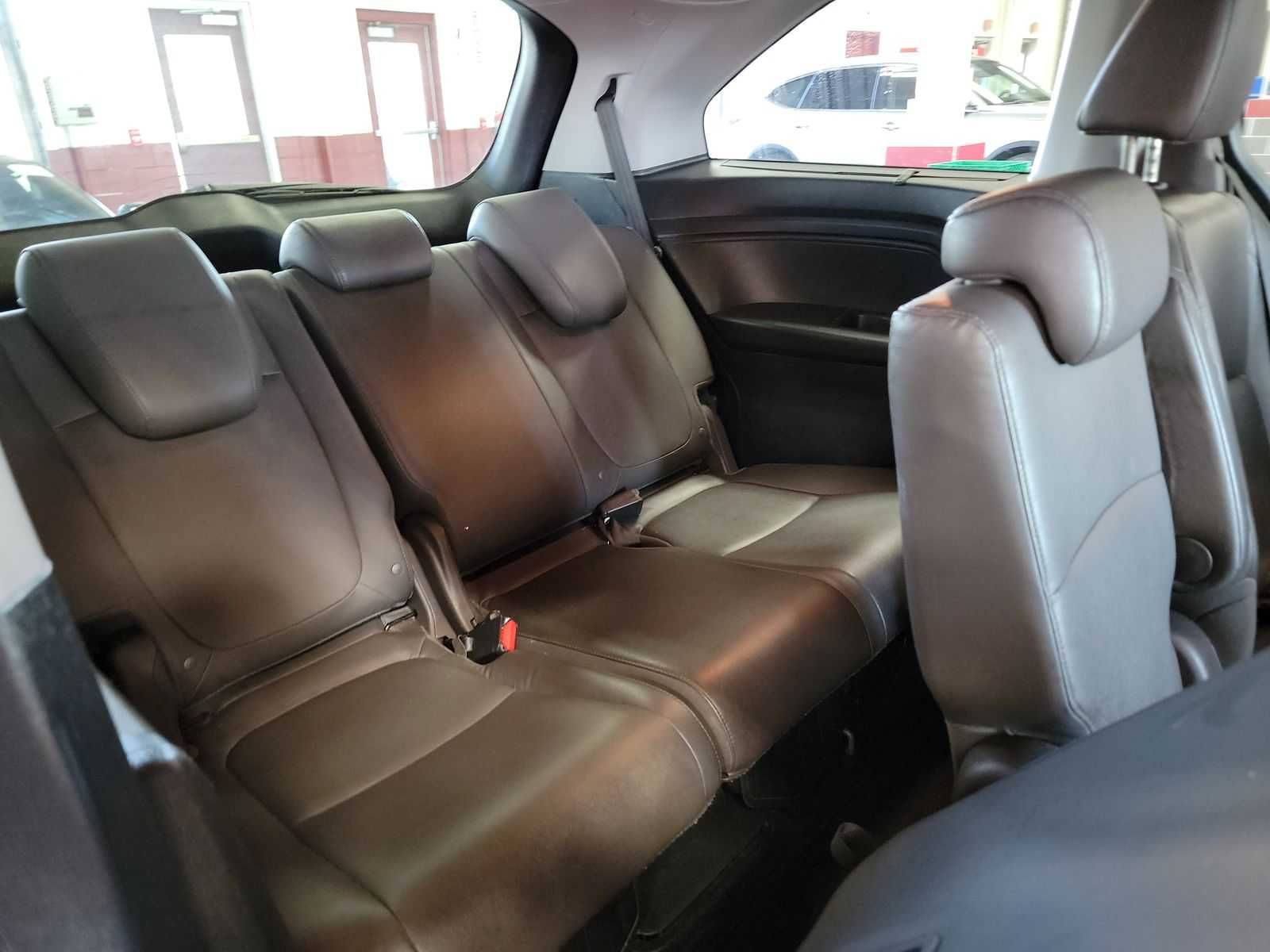 2019 Honda Odyssey Touring 118.1" WB