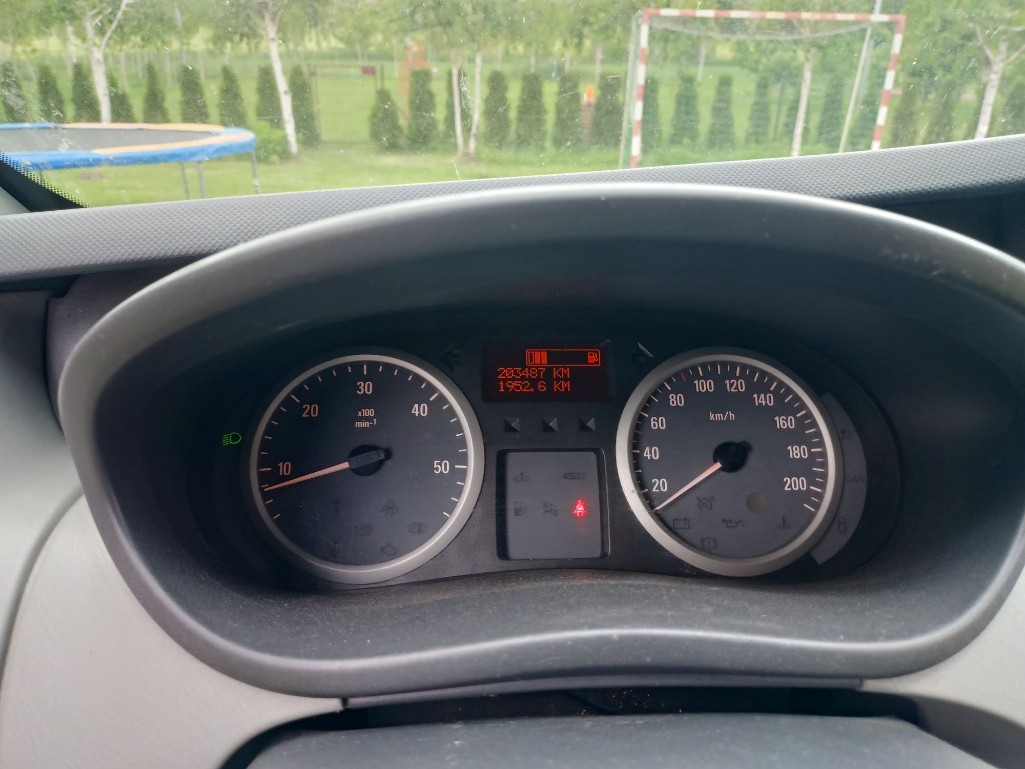 Opel Vivaro 2.0 ( trafic, primastar)