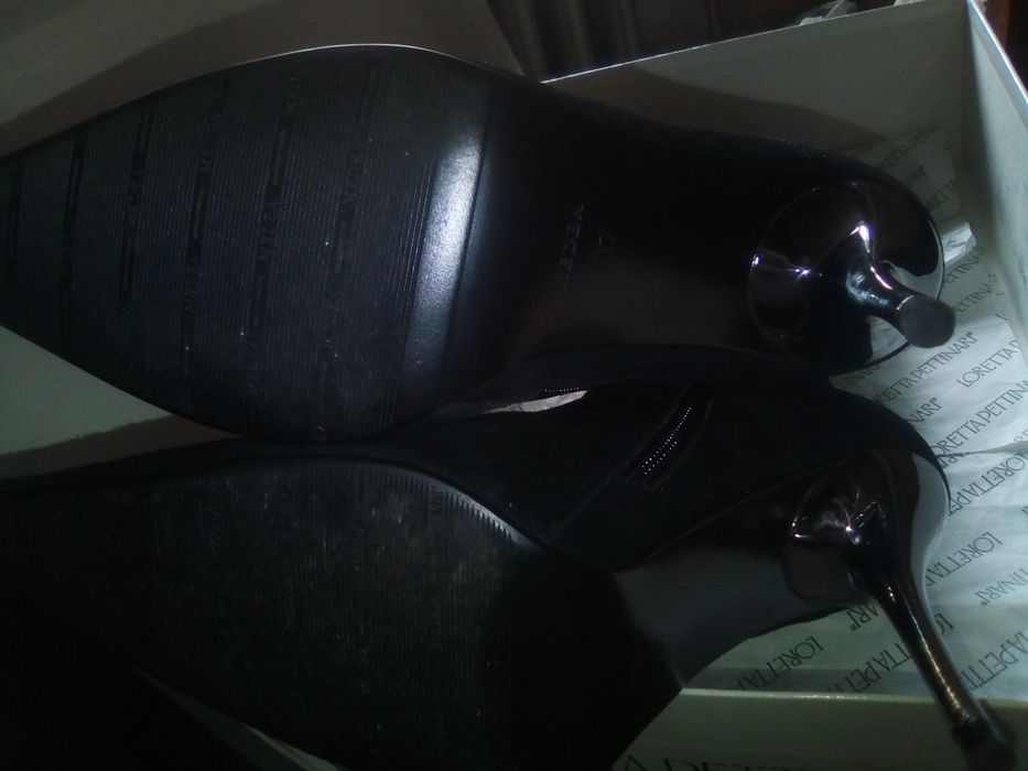 Женские замшевые сапоги Medea