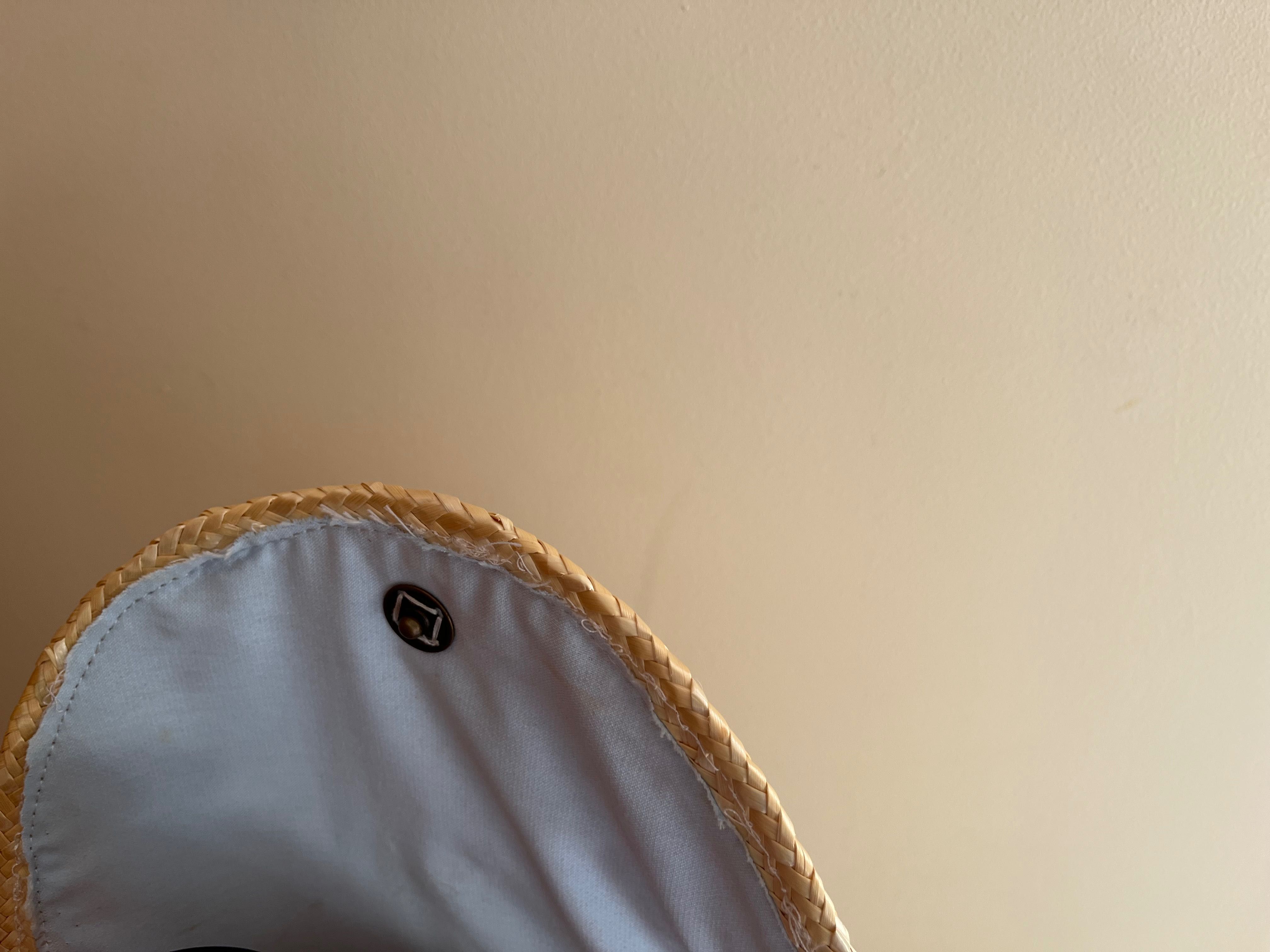 Carteira tipo clutch em palha de centeio (Novo)