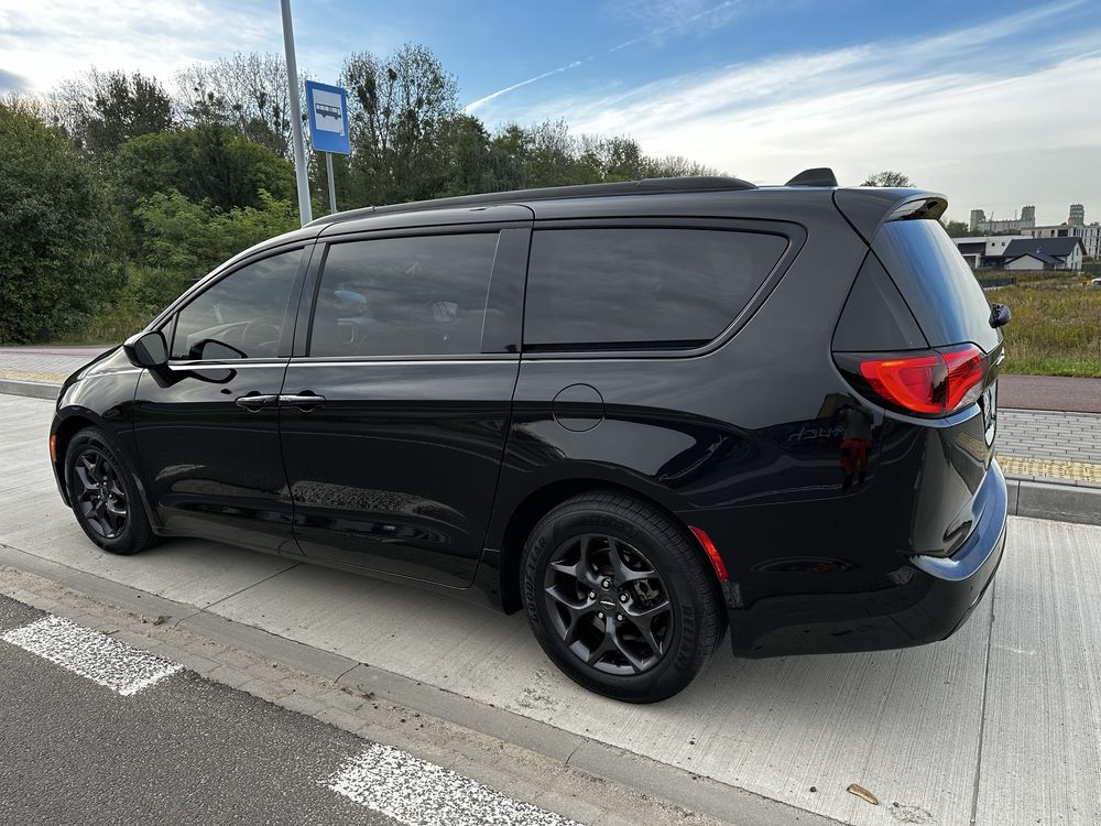 Chrysler Pacifica S 3.6 v6 LPG 2019r 8 osobowa