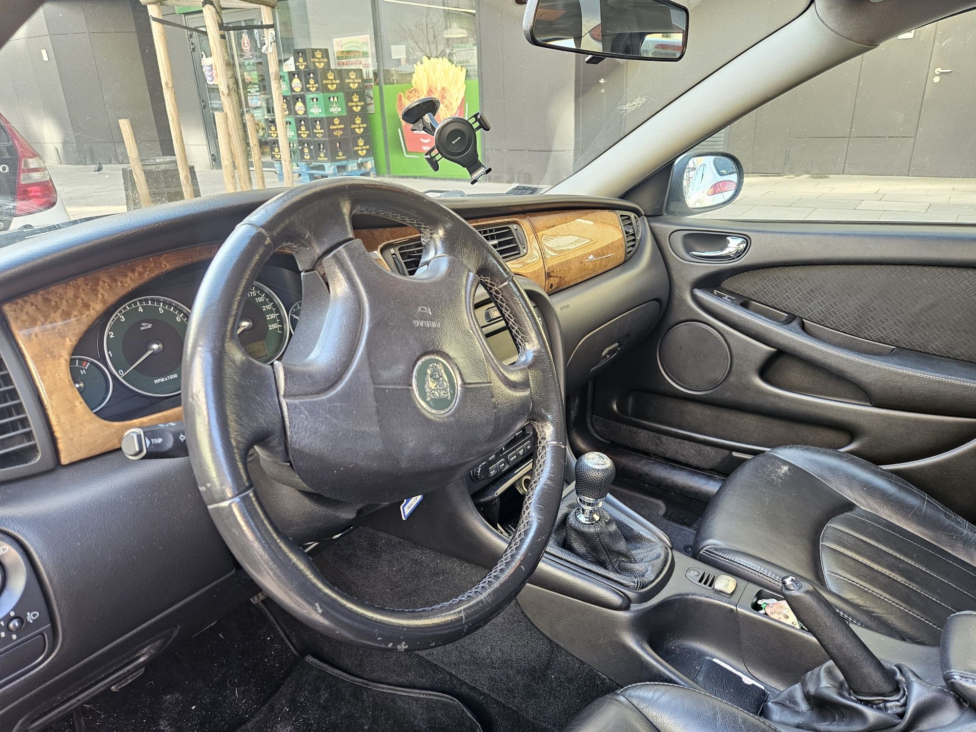 Jaguar X-Type 2.5, rok prod. 2002