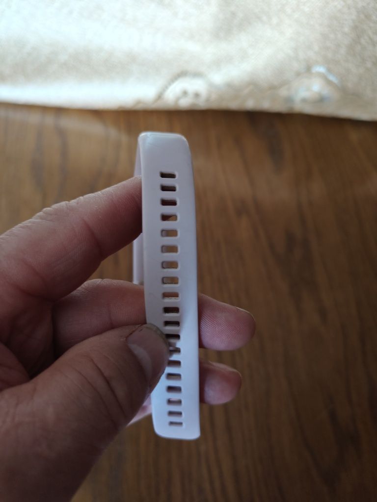 Opaska Huawei band 4