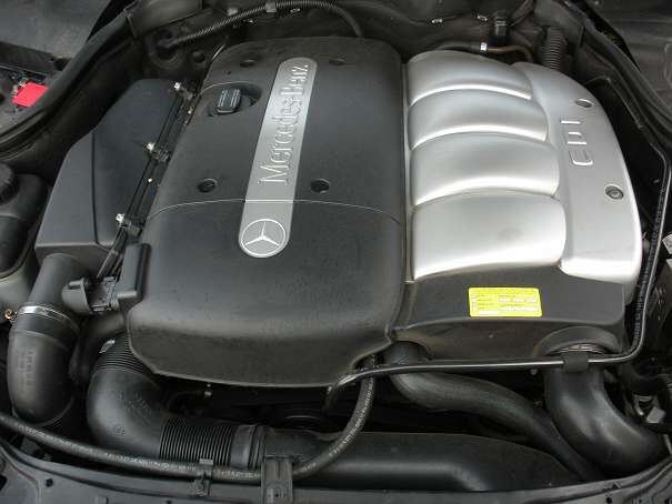 Двигатель Мотор 2.2 cdi Mercedes Vito Sprinter W210 w211