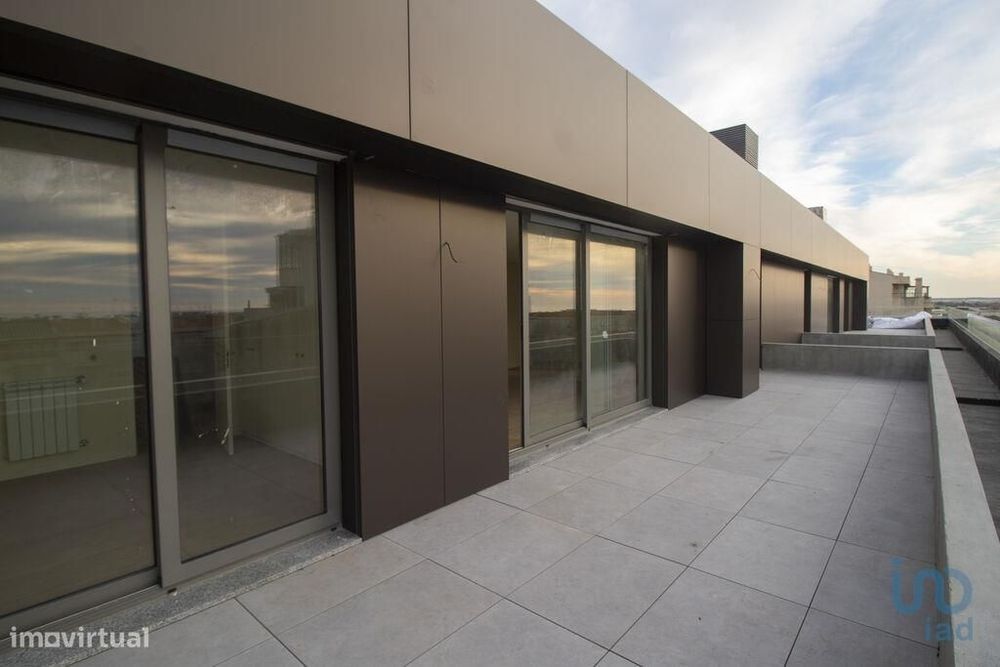 Apartamento T3 em Espinho de 125,00 m2