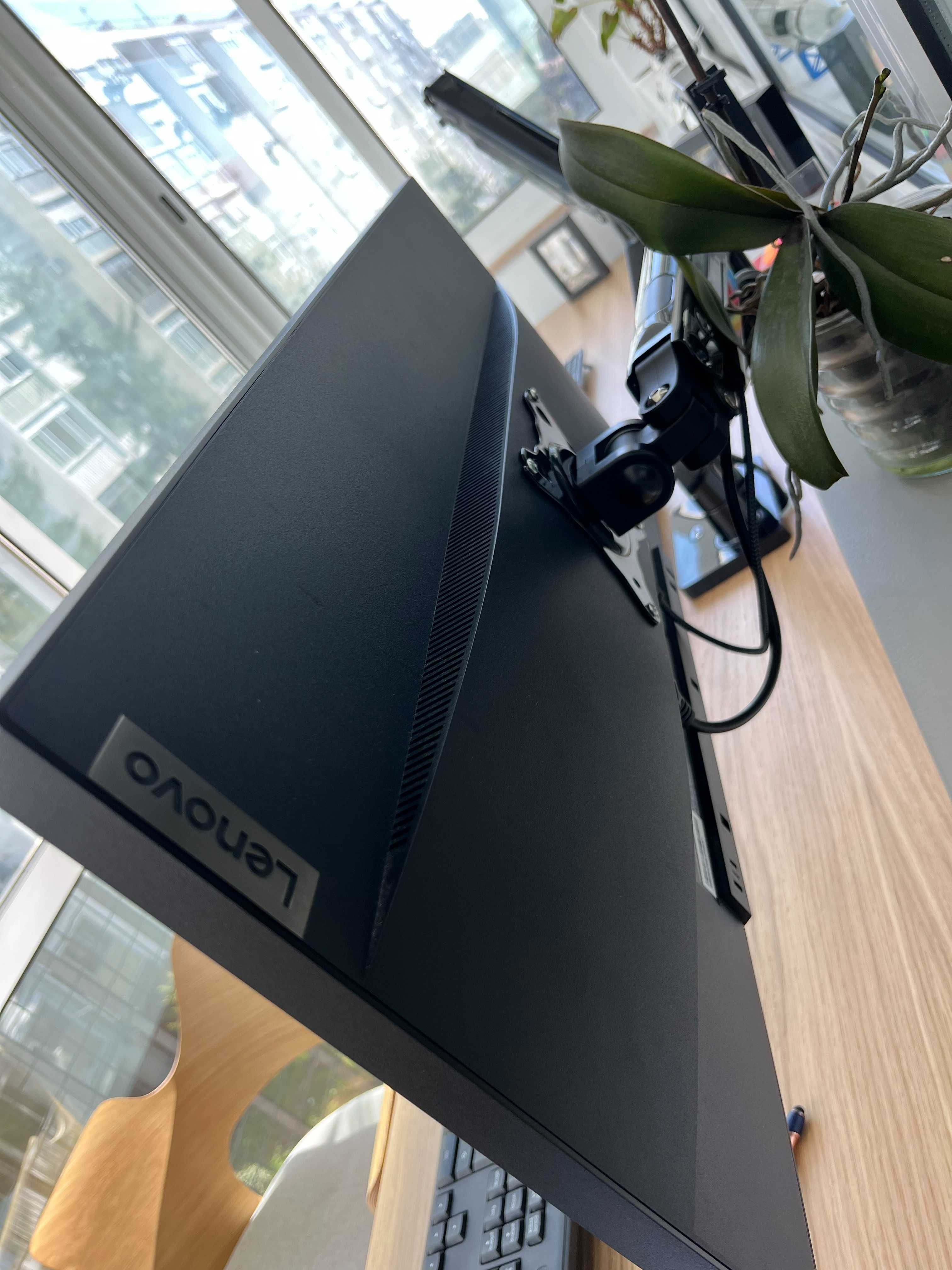 Monitor Lenovo L29w-30 de 29"