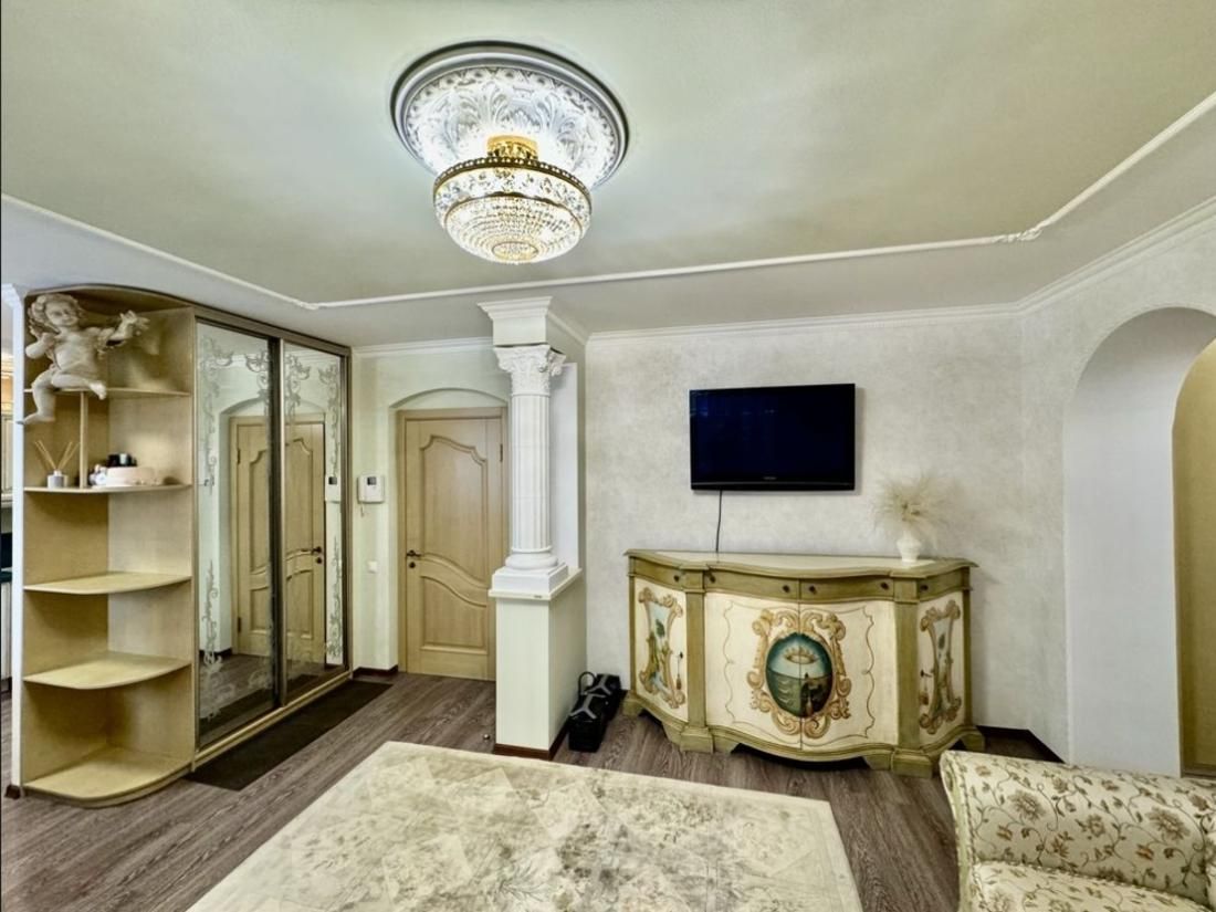 Продам 2 к кв Днепр Центр Поля