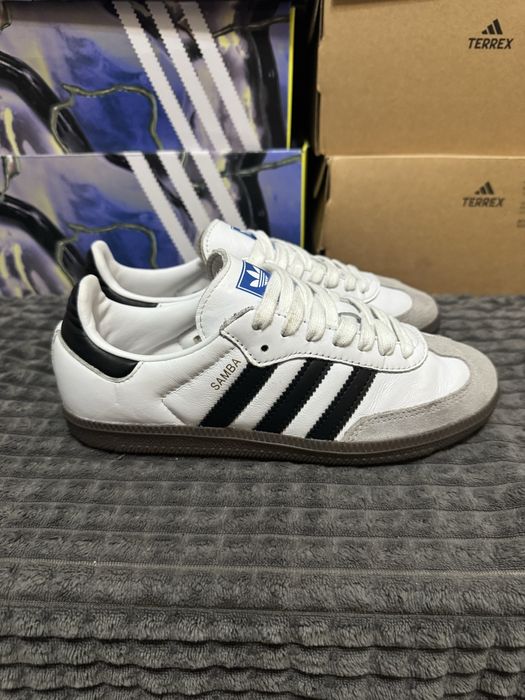Жіночі кросівки Adidas Samba 36(22,5см) шкіра
