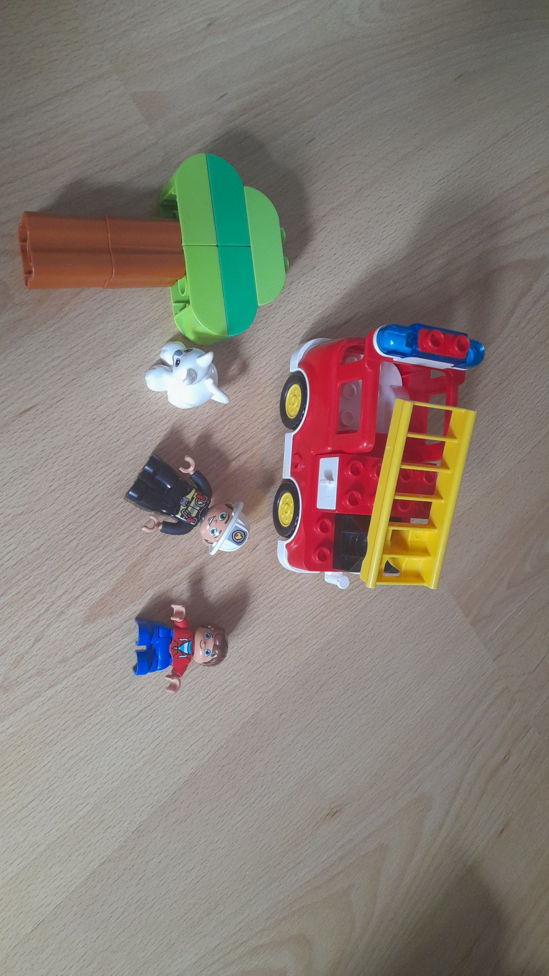 Lego duplo straż pożarna kotek drzewo