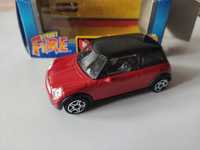 Mini Cooper 1:43 bburago burago autko resorak nie maisto.