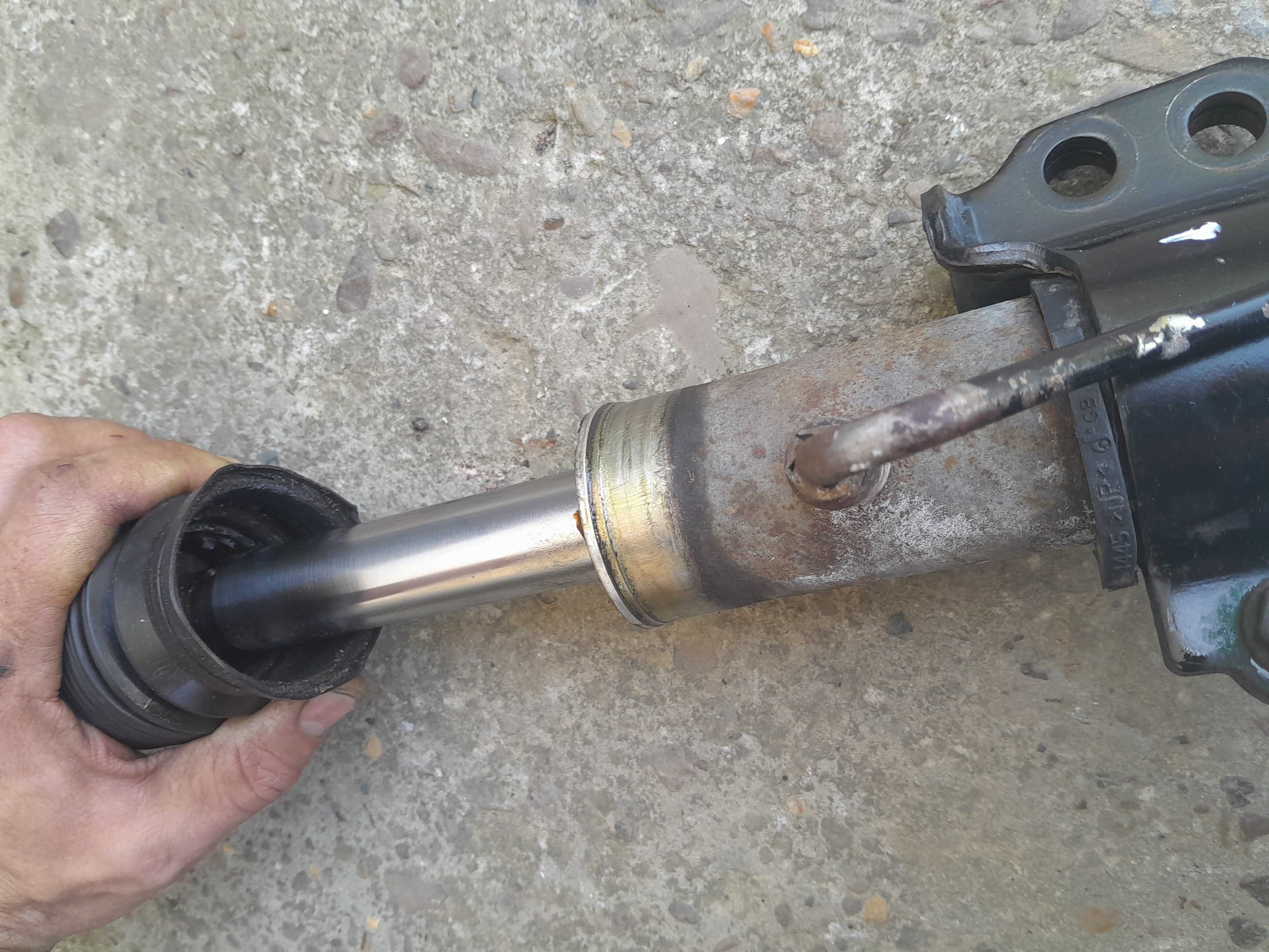 Рульова рейка Nissan Almera N16 34011429LH Рулевая альмера
