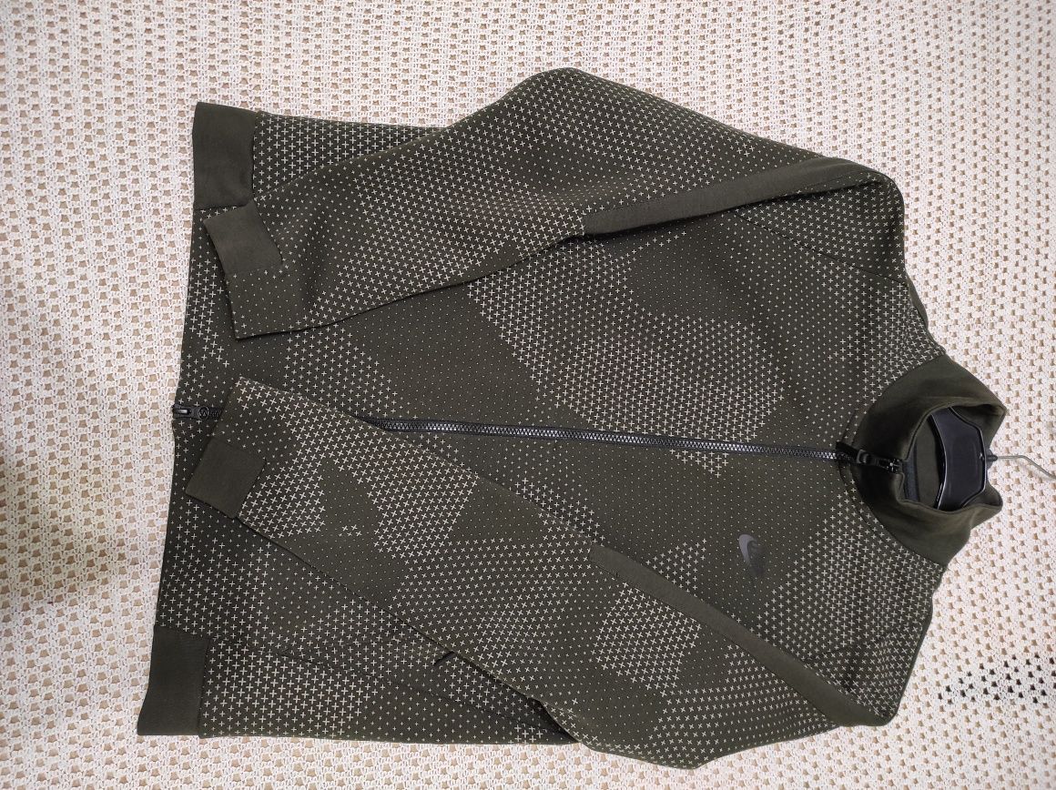 зіпка худі Nike tech fleece  М розмір original відмінний с