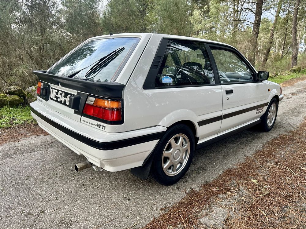 Nissan Sunny GTI