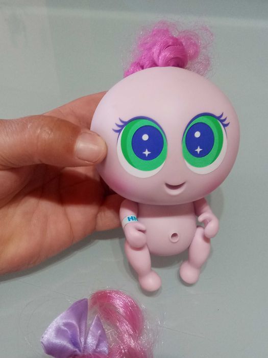 2 bonecos Distroller Neonato 2011 como novos