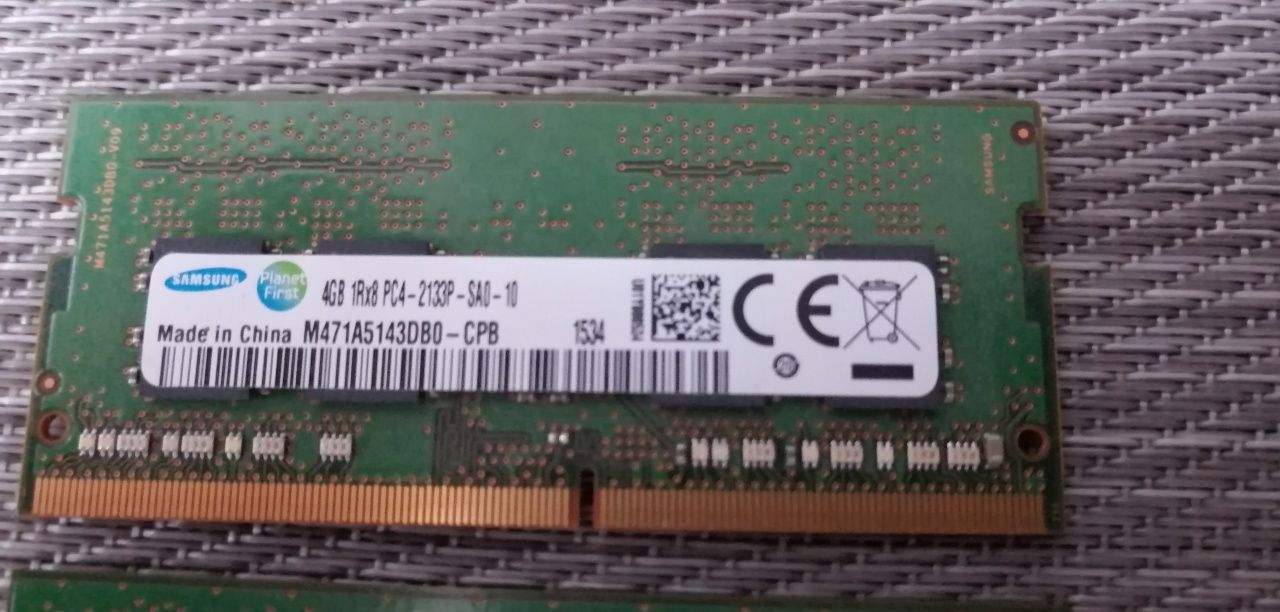 Pamięć RAM DDR4 2×4 GB Samsung do laptopa
