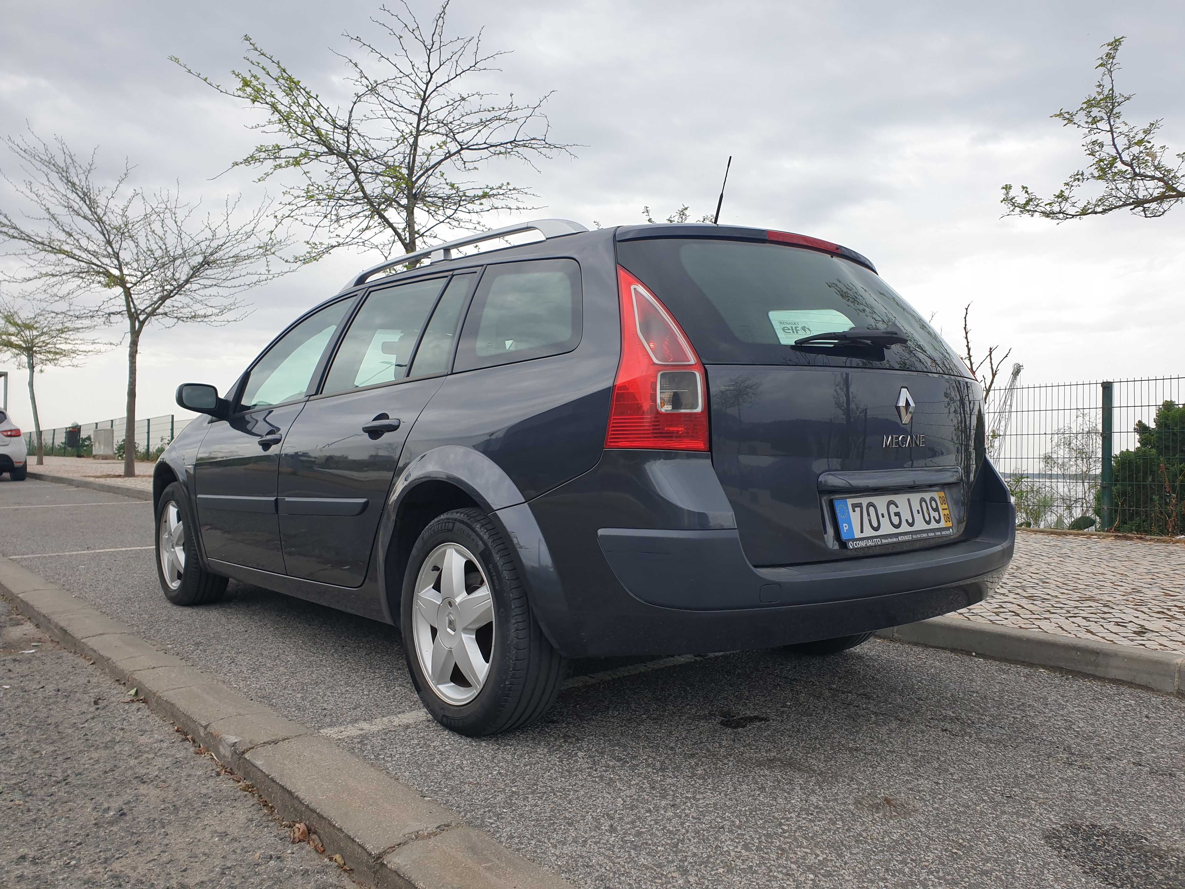 Renault Mégane 1.5 dCi 2008 - Bom Estado, Diesel, Econômico