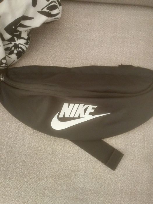Saszetka Nike nowa