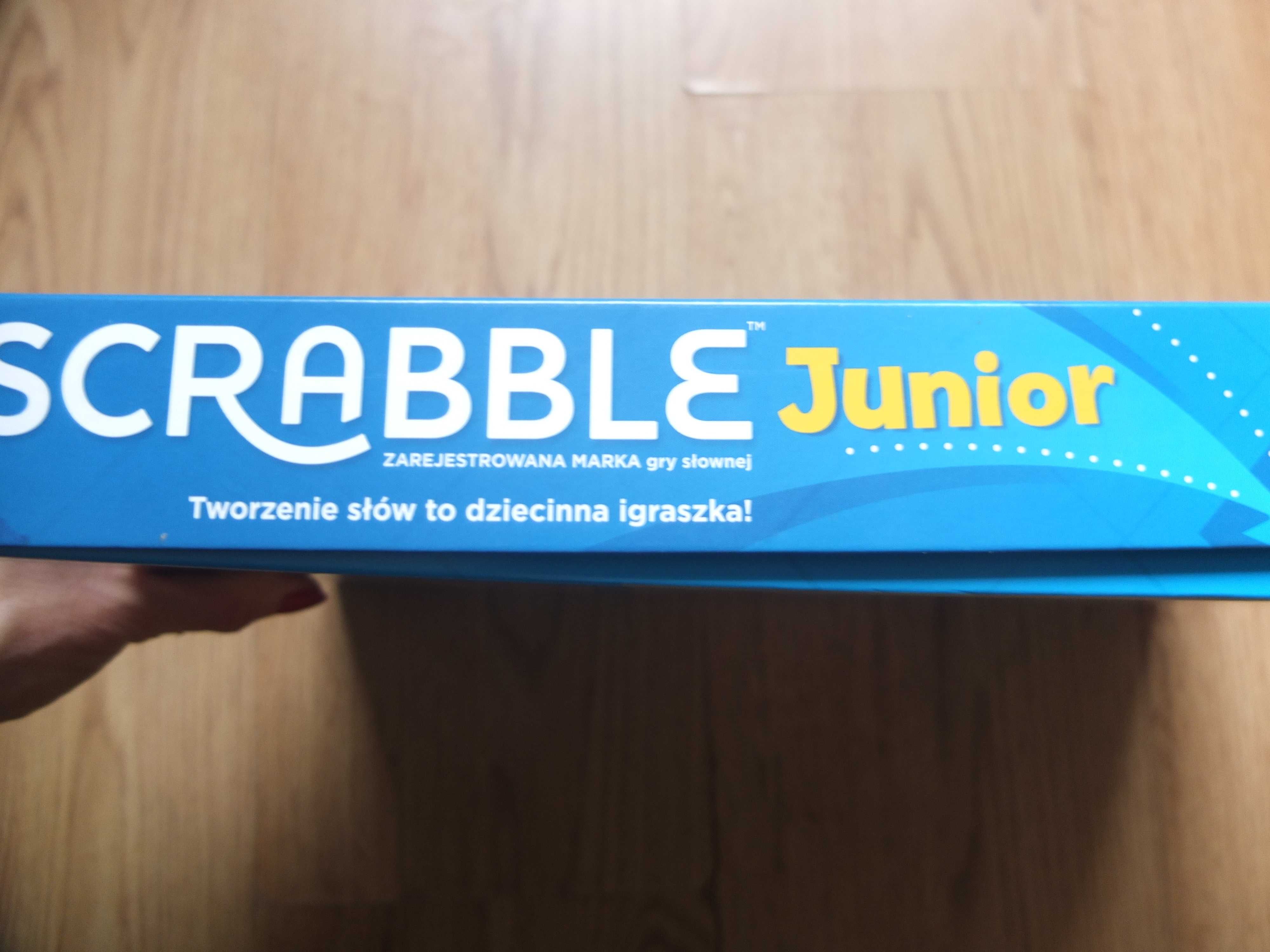 Scrabble junior.