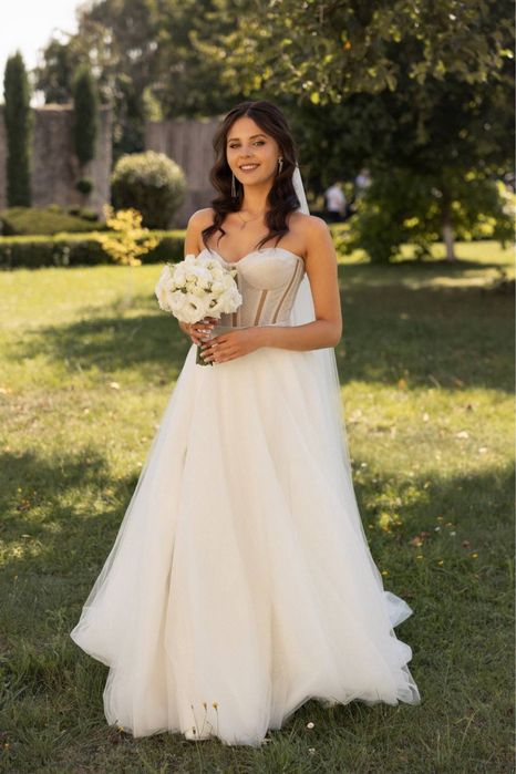 Весільна сукня S-M