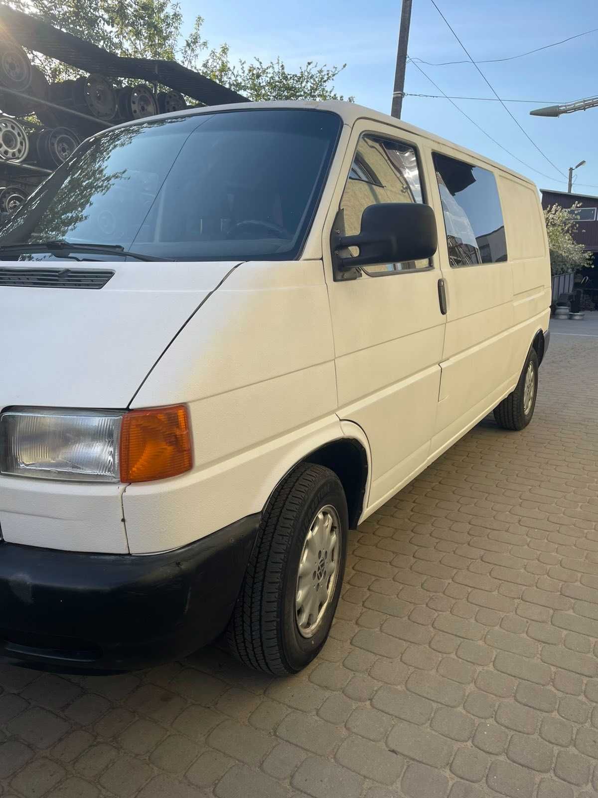 Продам VW Transporter T4 2.4d 1993р