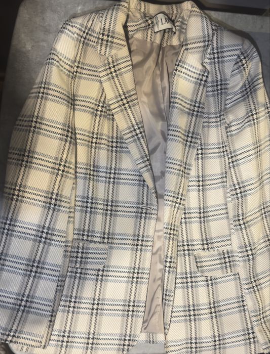 Стильний білий піджак у клітинку • як новий • 1 ґудзик