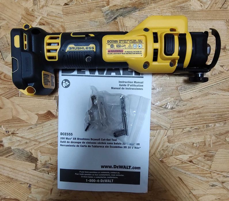 Інструменти, аксесуари Dewalt