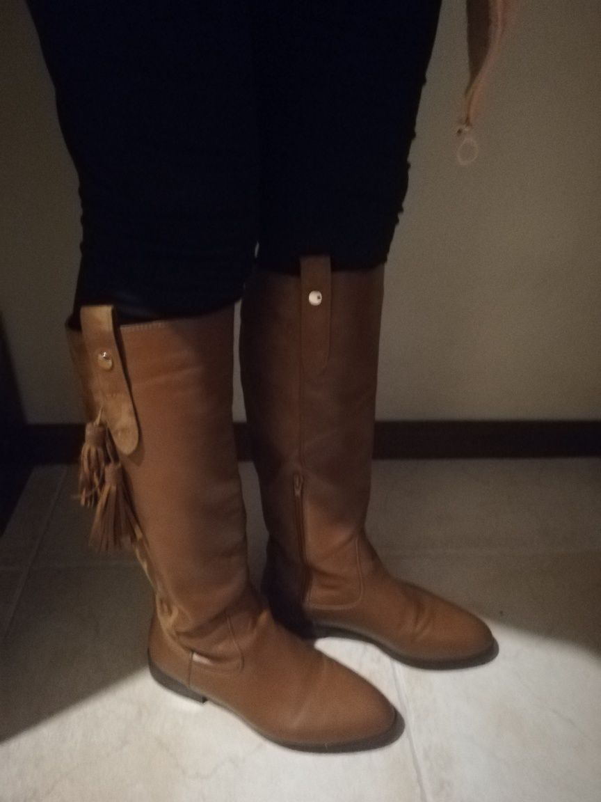 Botas compridas cor camel