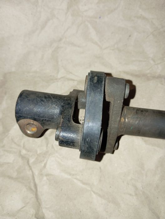 Вал рульового керування  ВАЗ 2113-2115