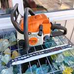 Продам бензопилу Stihl MS-180.