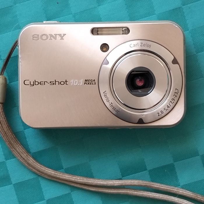 SONY Cyber-shot 10.1