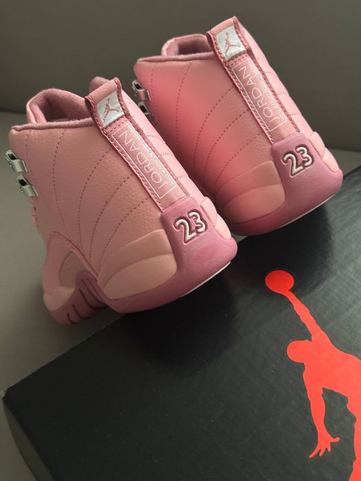 БЕЗКОШТОВНА ДОСТАВКА‼️ AIR JORDAN 12 RETRO "Pearl apinkʼʼ (Рожеві),джо