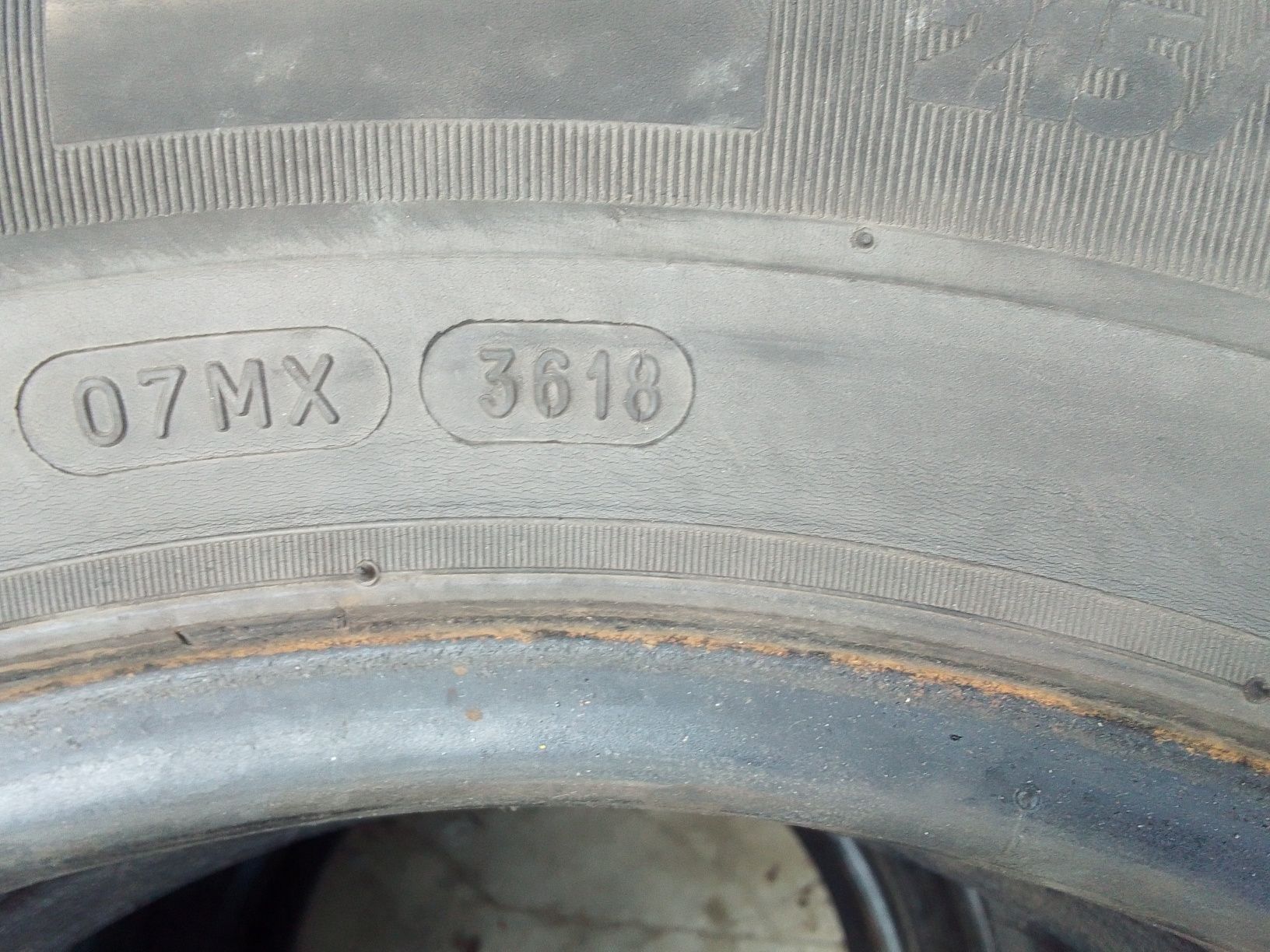 Cena za 4 Opony wielosezonowe 215/65r16C MICHELIN
