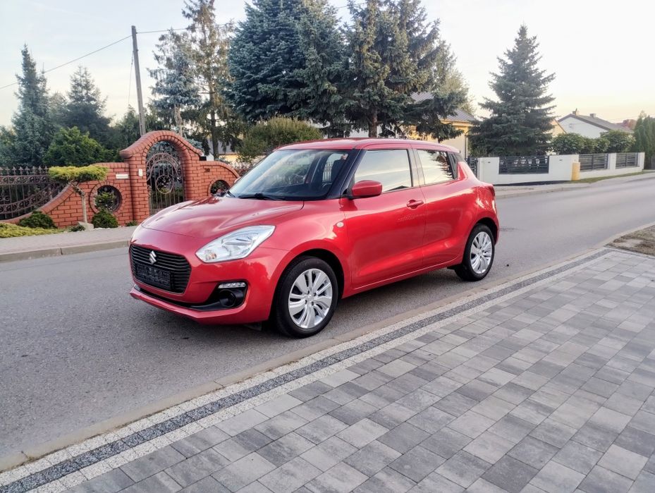 Suzuki Swift 1.2 benzyna 90KM 2017r 68000km ks. serwisowa
