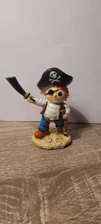 Figurka pirata do akwarium