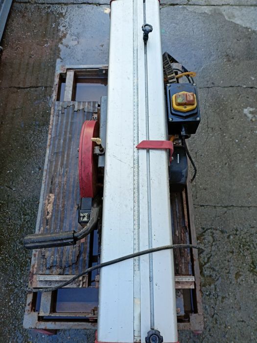 Przecinarka do glazury i cegły Einhell