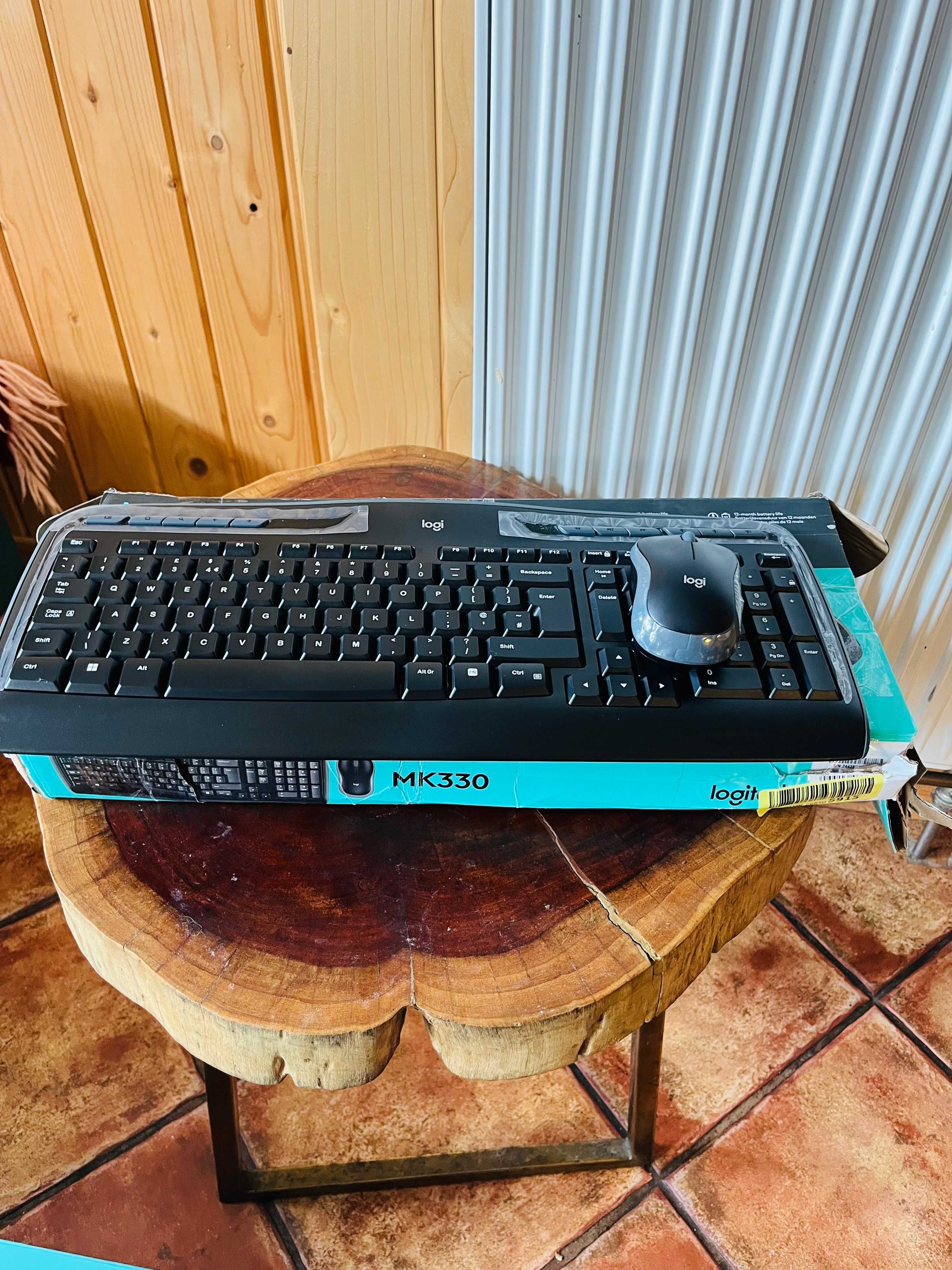Zestaw bezprzewodowy klawiatura + mysz Logitech MK330