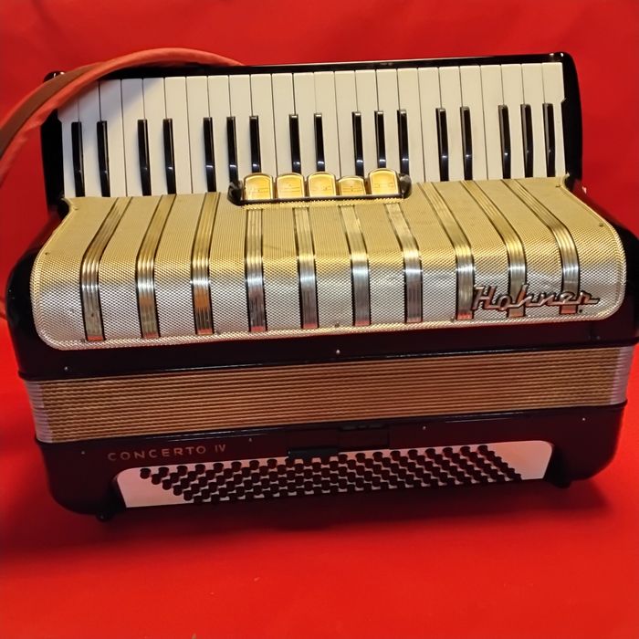 Akordeon Hohner 120 basy