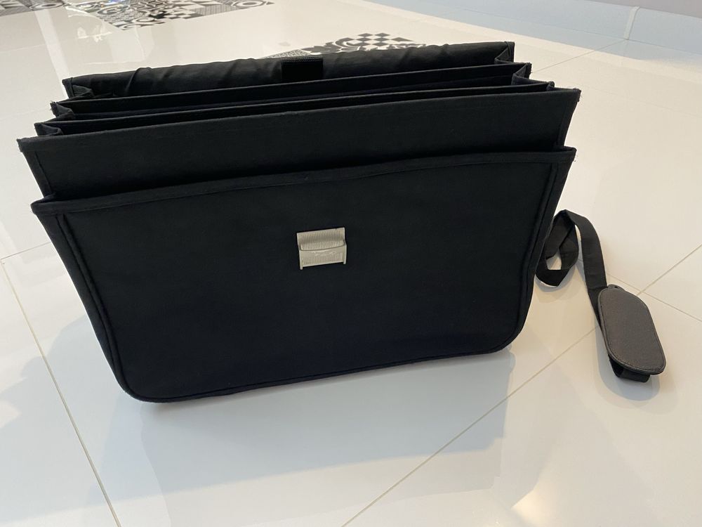 torba na laptopa nowa