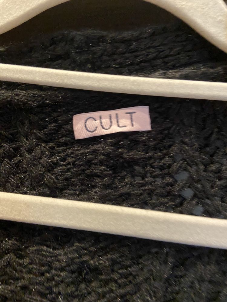 Sweter kardigan cult