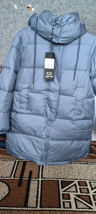 Продам жіночу зимову куртку