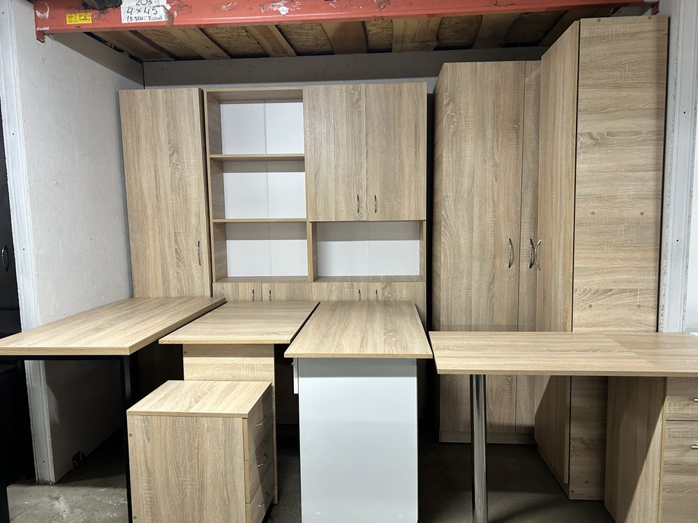 Шкафы в количестве
