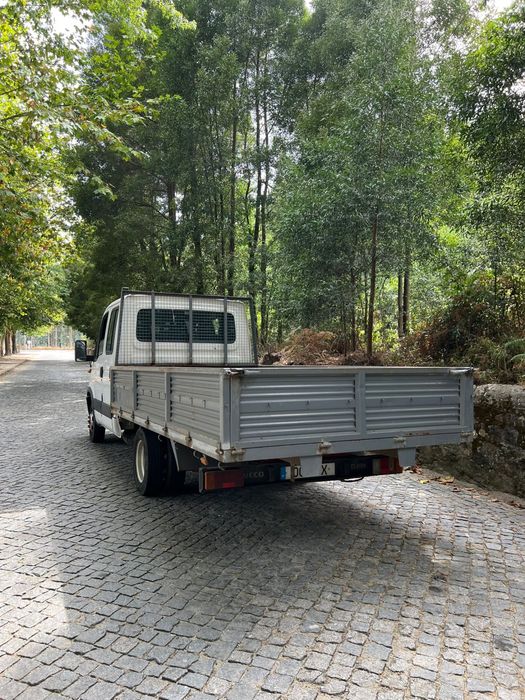 Iveco caixa aberta