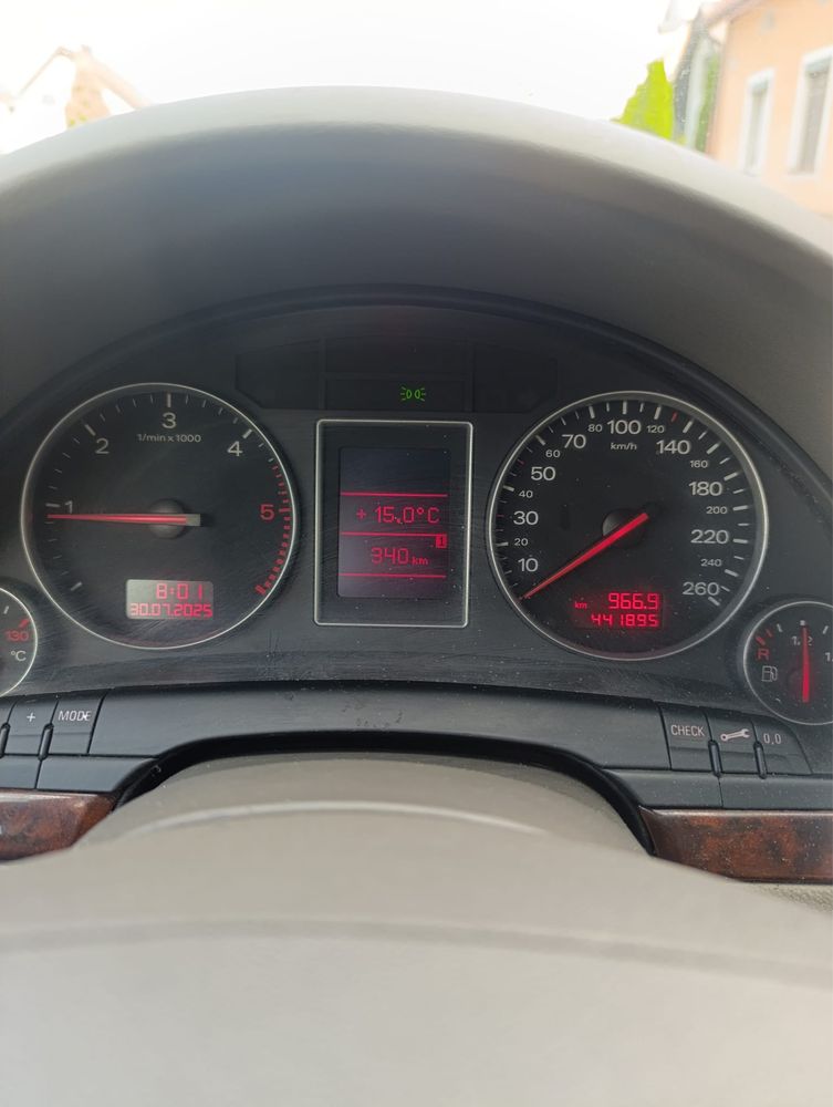 Audi A4 1.9 130km 6 biegów