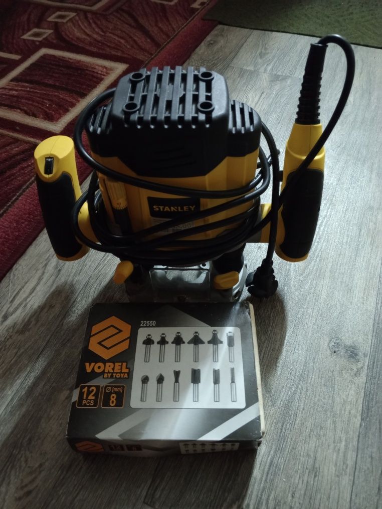 Фрезер stanley srr1200